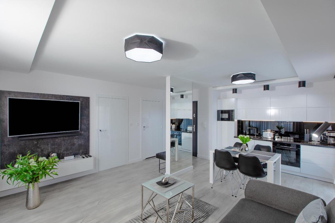 Apartament Linia Komfortu Gardenia Dziwnow Z Widokiem Na Morze Epapartamenty Eksteriør bilde