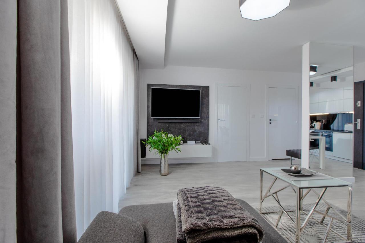 Apartament Linia Komfortu Gardenia Dziwnow Z Widokiem Na Morze Epapartamenty Eksteriør bilde